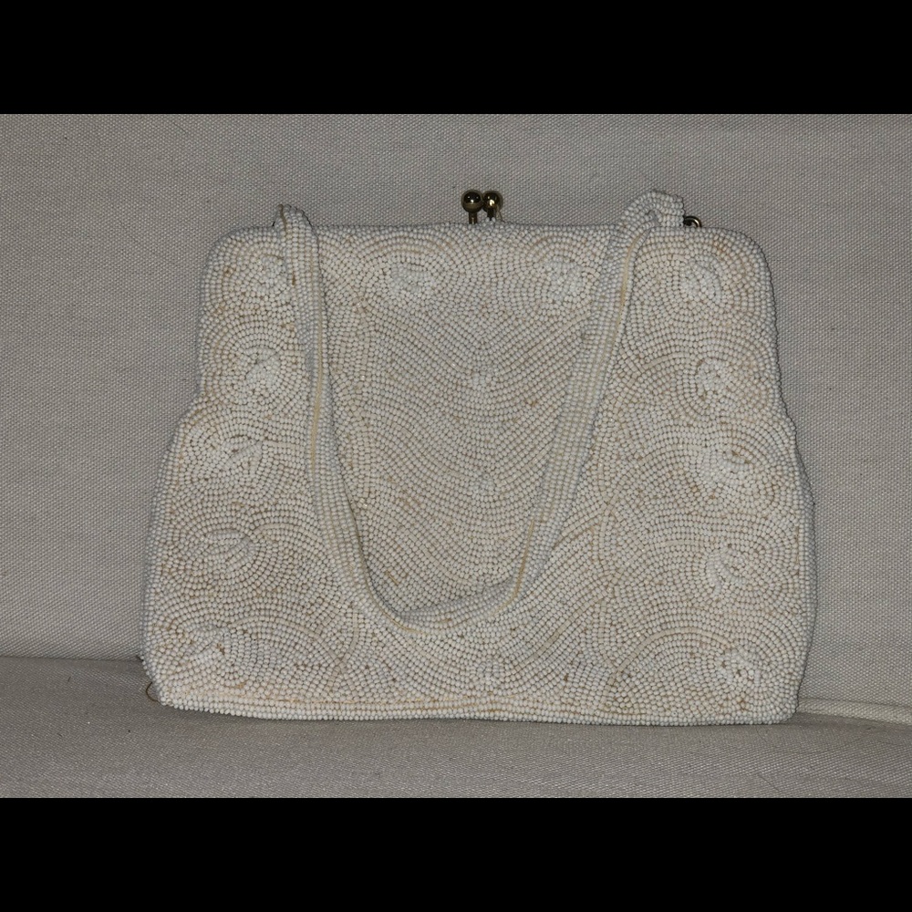 Richere Bags - vintage white beaded evening bag